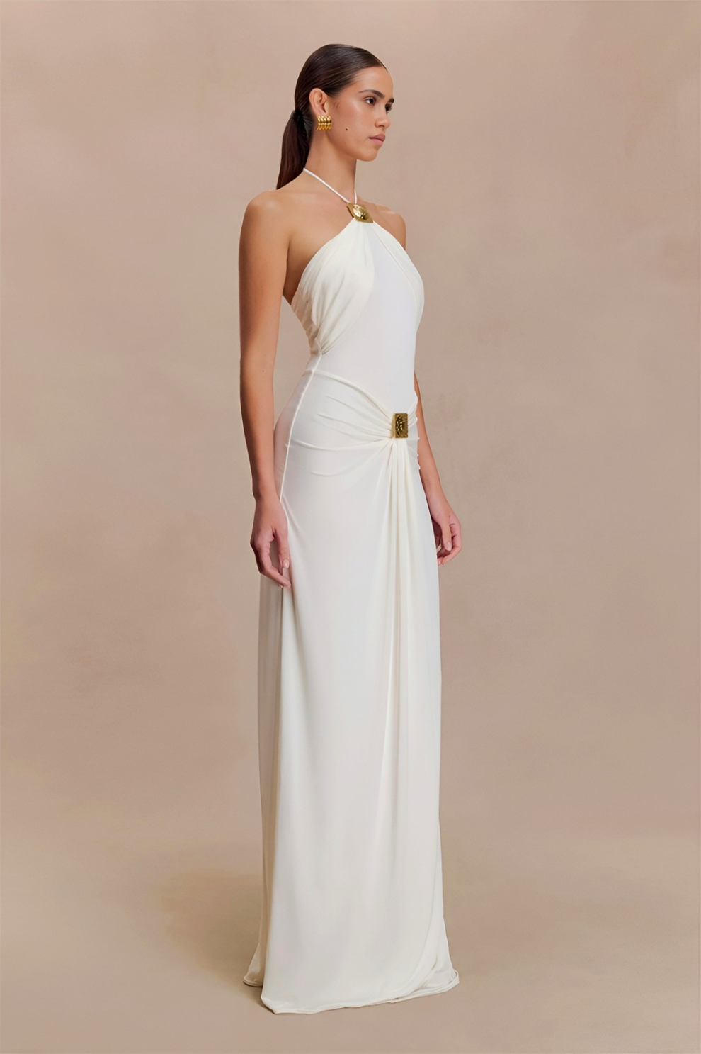 ALENA | Robe longue licou avec détails métalliques
