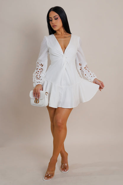 Robe courte avec broderie Ava- 95% COTON