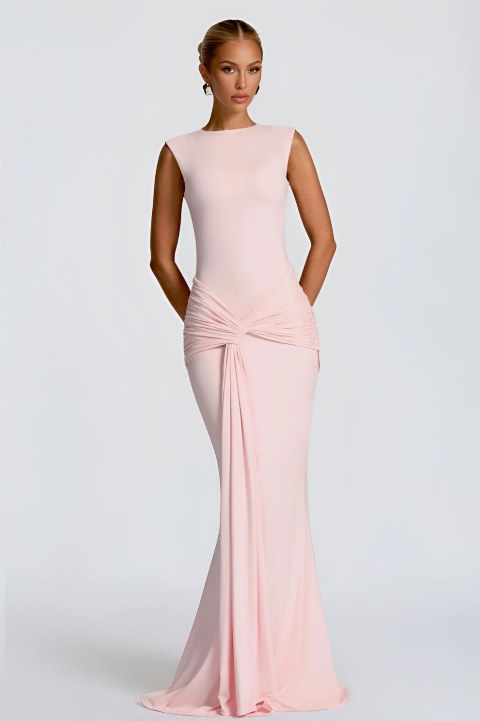 MALIKA | Robe longue drapée à ouverture dos