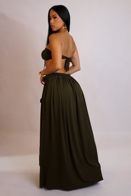 SANIA | Ensemble jupe longue avec bijoux