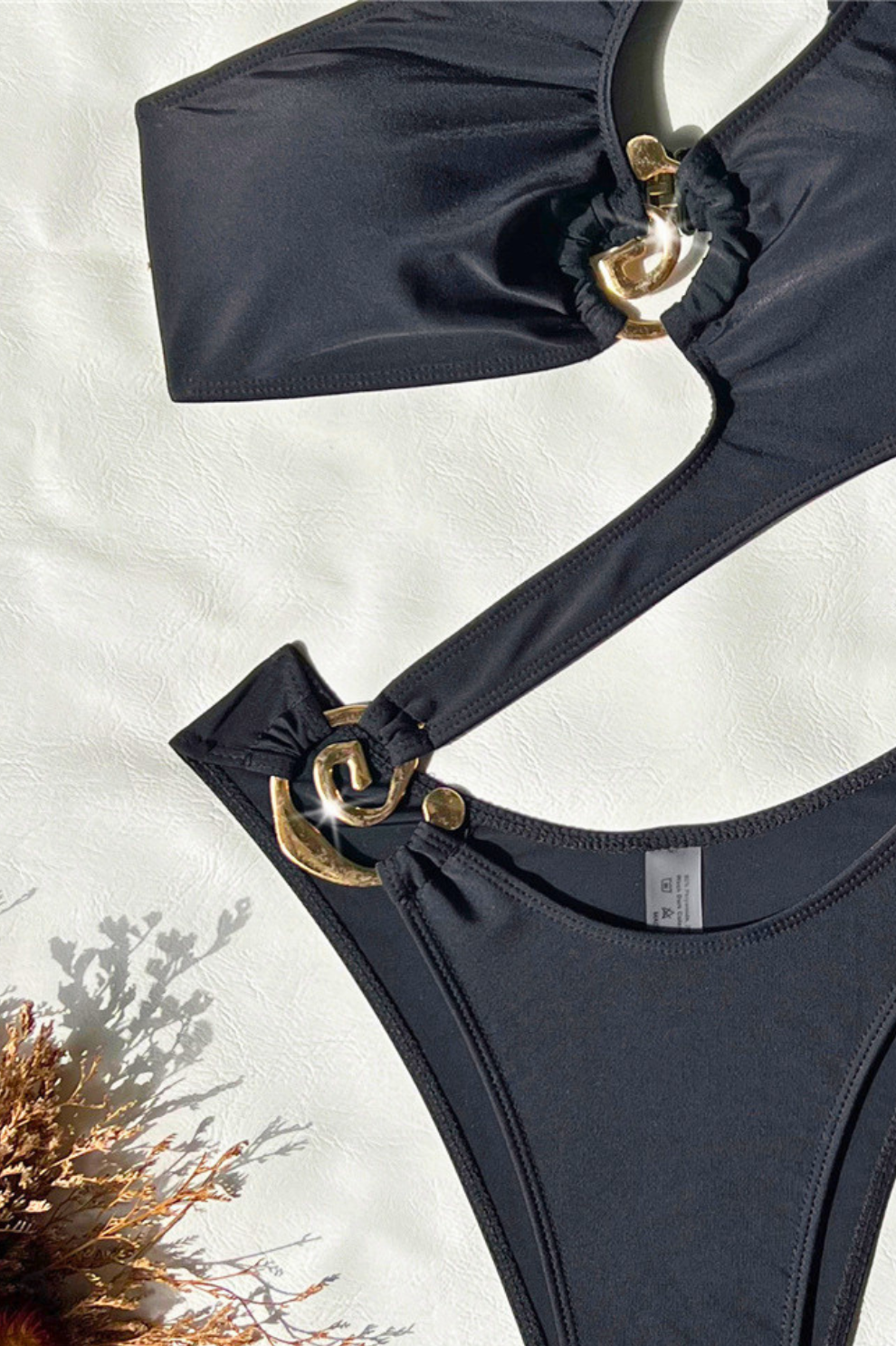 Maillot de bain une pièce asymétrique