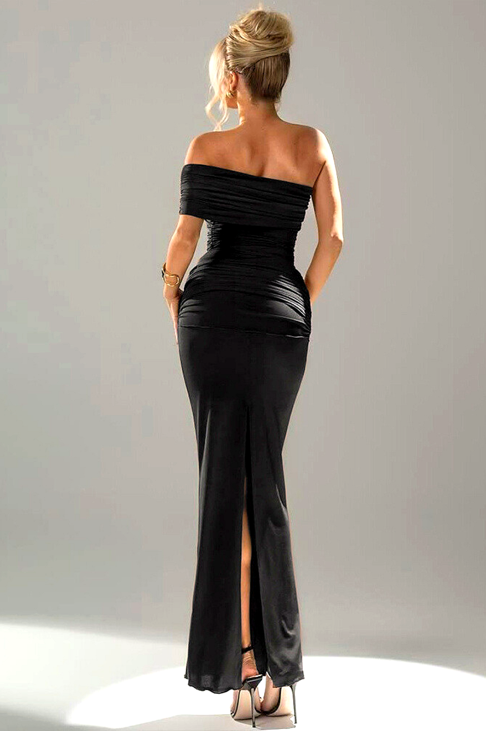 Robe longue asymétrique