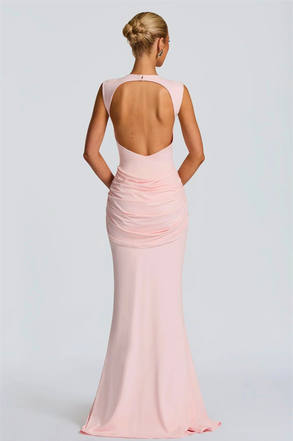 MALIKA | Robe longue drapée à ouverture dos