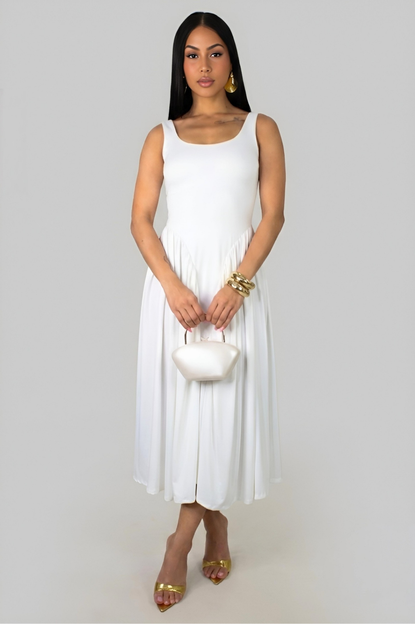 LYA | Robe midi évasée à encolure ronde