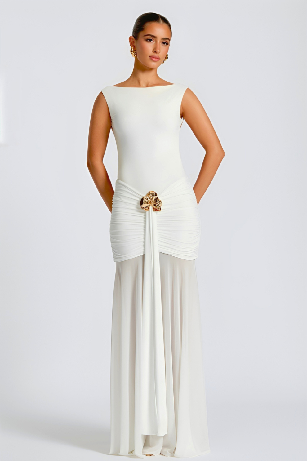 DORCA | Robe longue drapé dos nu avec detail doré
