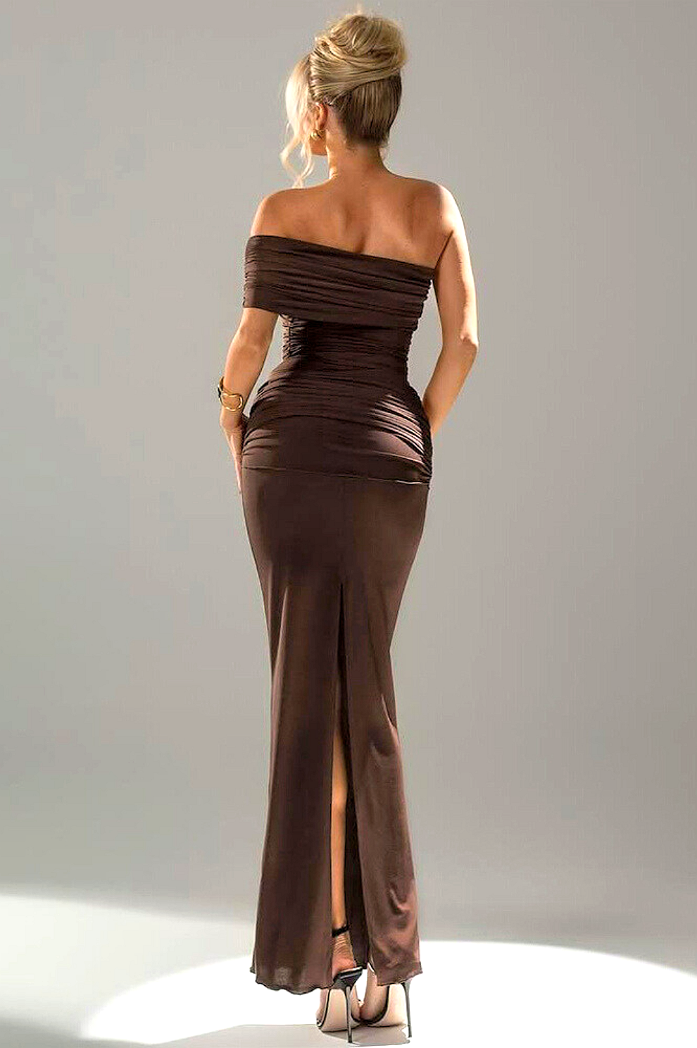 Robe longue asymétrique